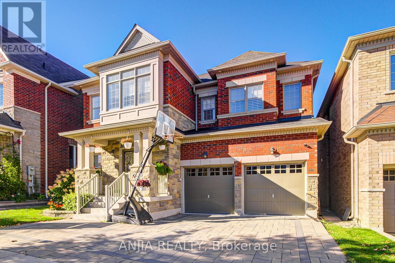 96 Brock Ave, Markham, ON L6C 0S7