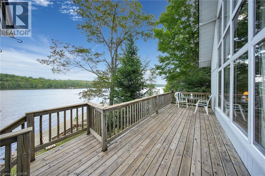 2726 Kushog Lake Rd, Algonquin Highlands, ON K0M 2K0