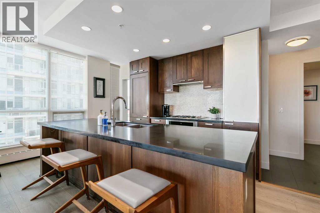 222 Riverfront Avenue Sw Unit 1213, Calgary, AB T2P 0X2