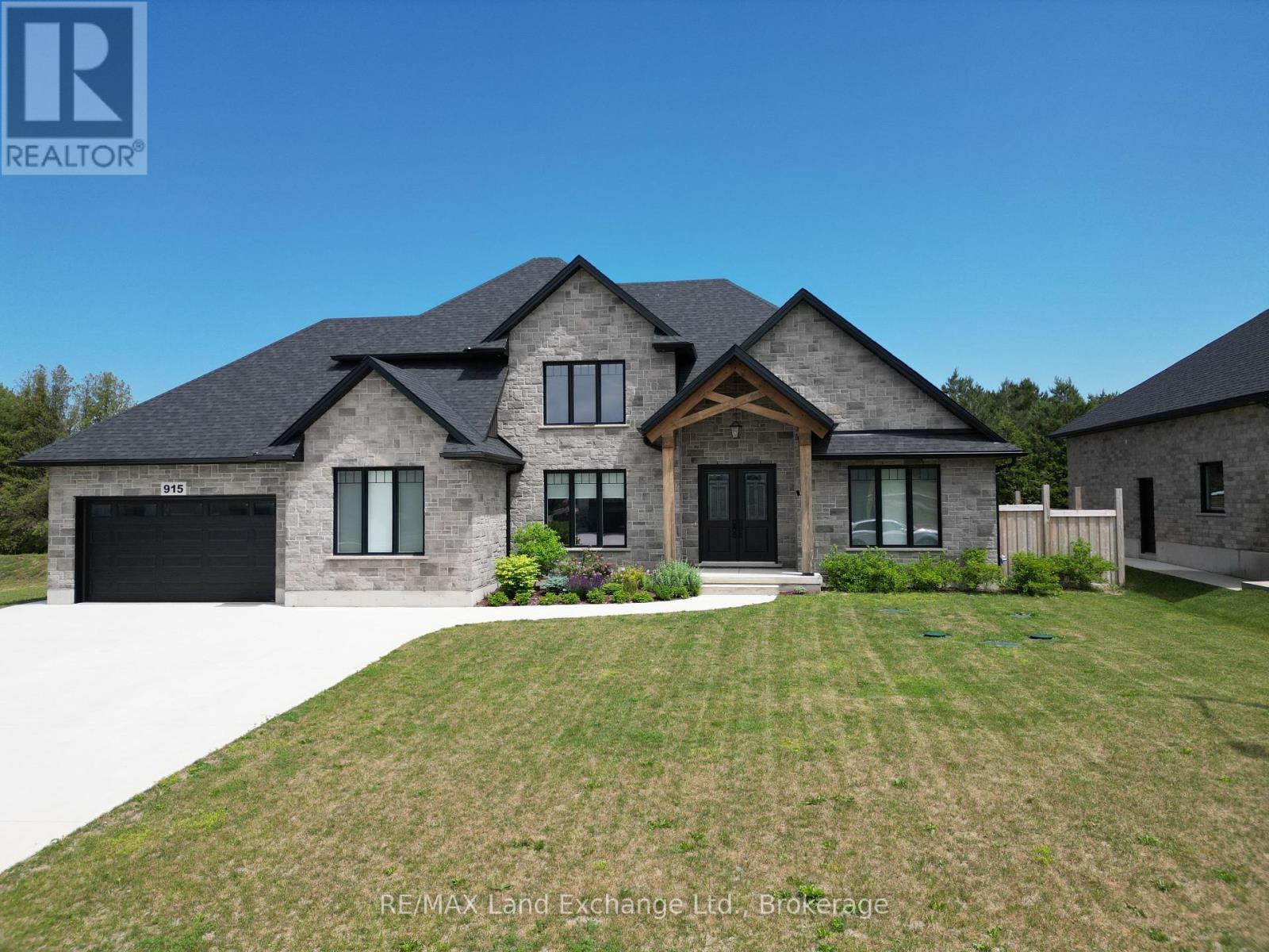 915 Bogdanovic Way, Huron-kinloss, ON N2Z 0H3