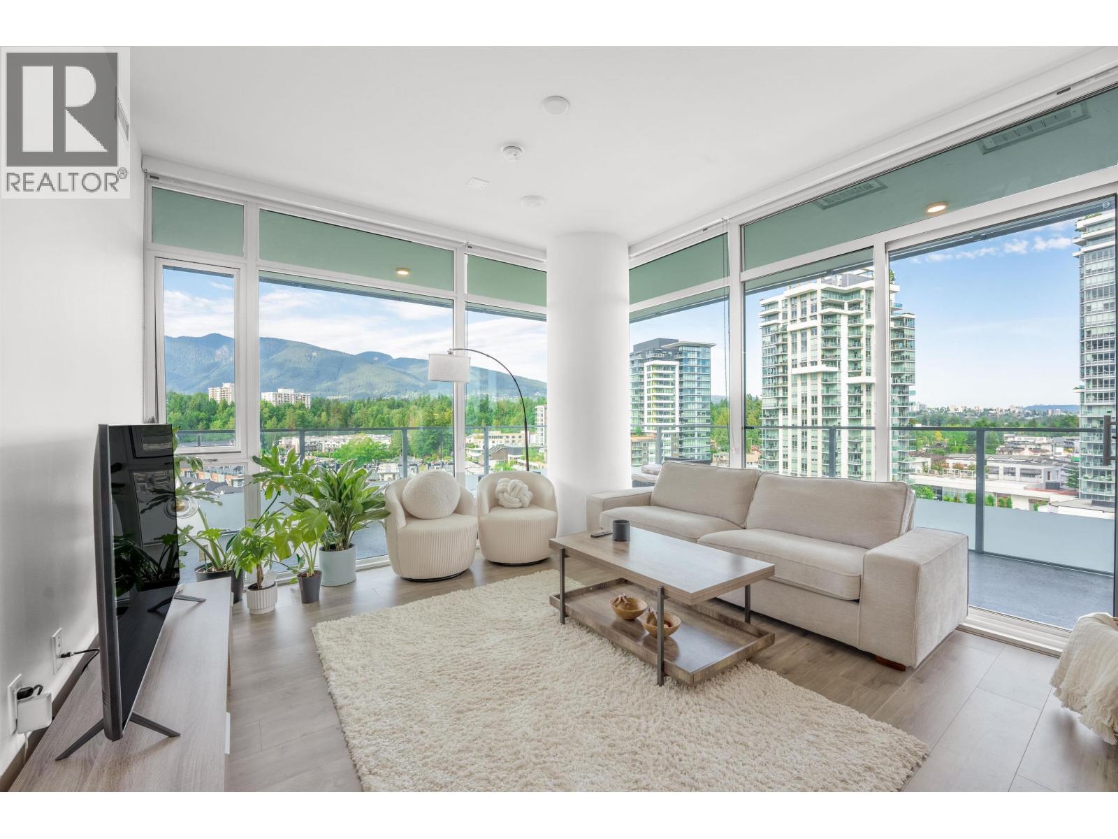 200 Klahanie Court Unit 902, West Vancouver, BC V7P 0E4