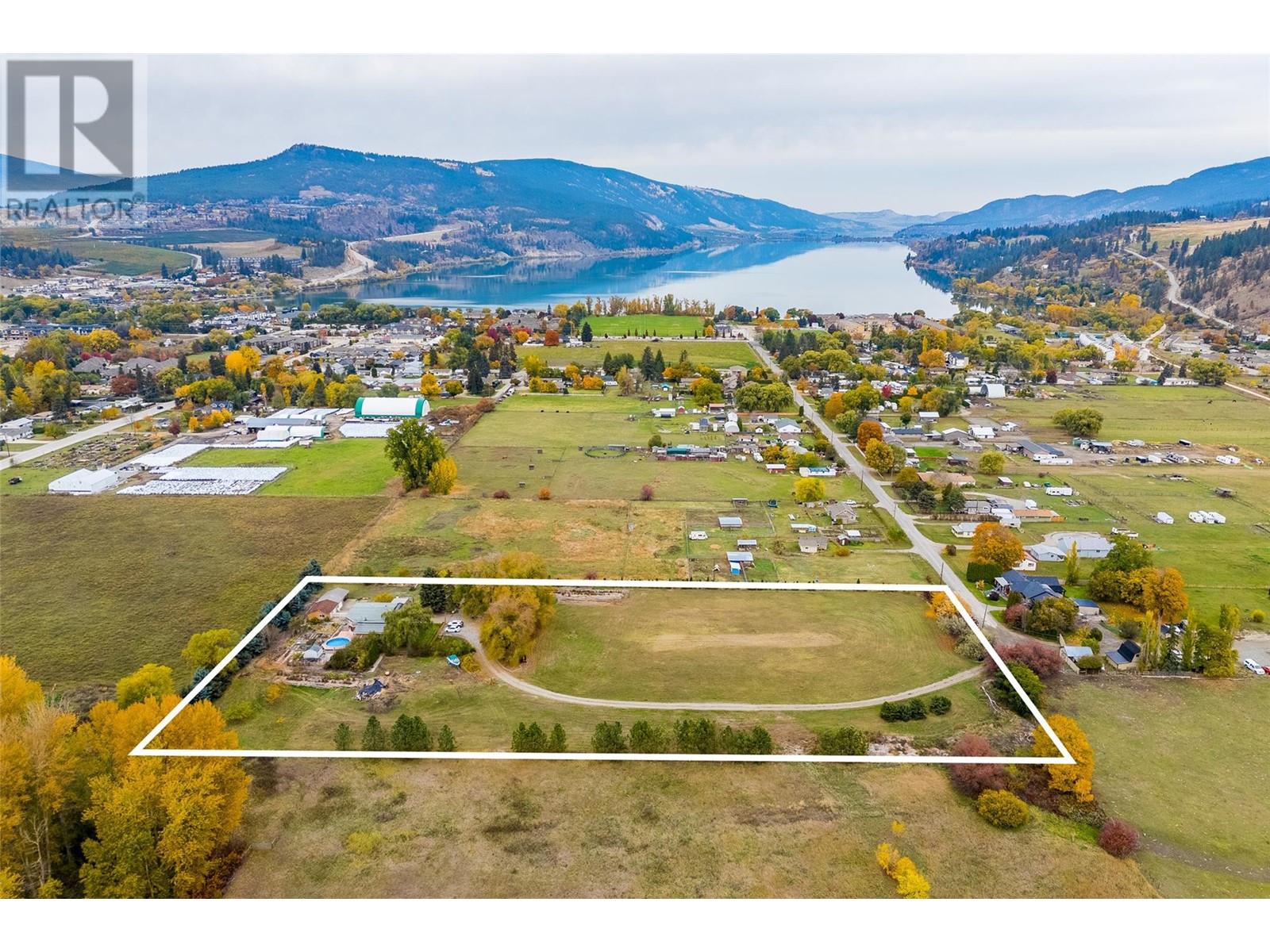 11024 Reiswig Rd, Lake Country, BC V4V 1X3