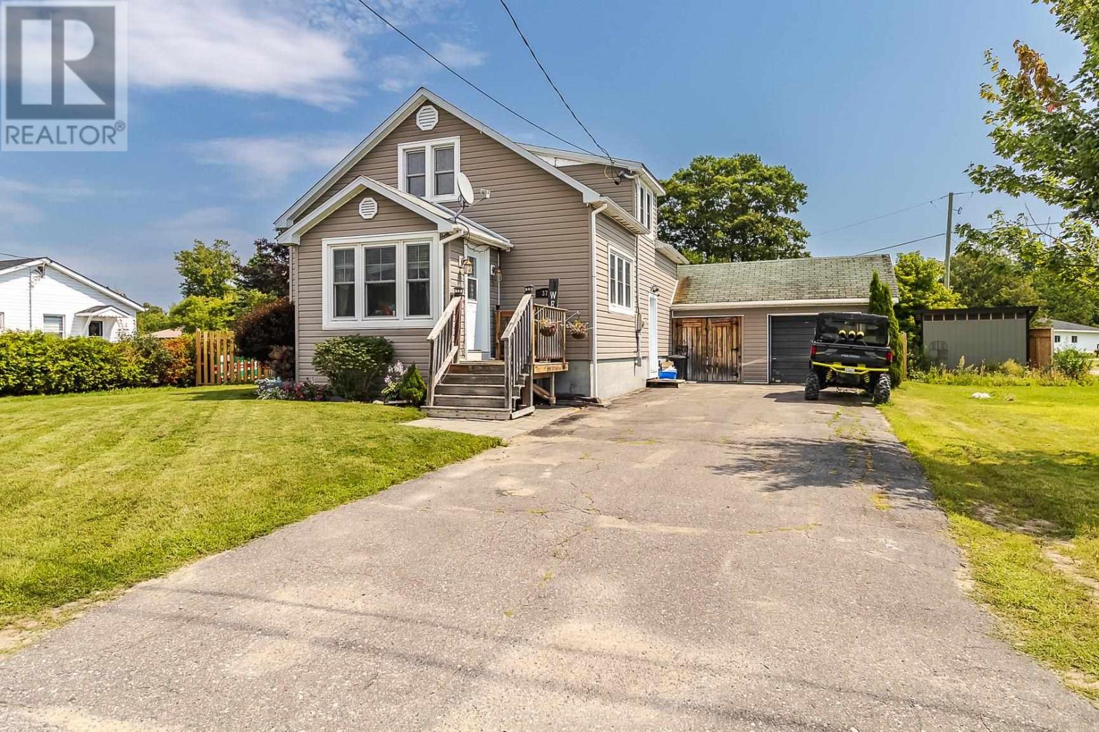 37 Government Rd, Thessalon, ON P0R 1L0