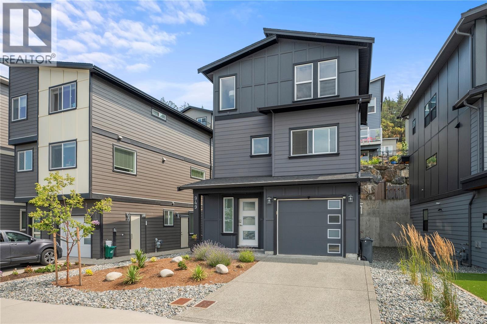 949 Peace Keeping Cres, Langford, BC V9C 0N6