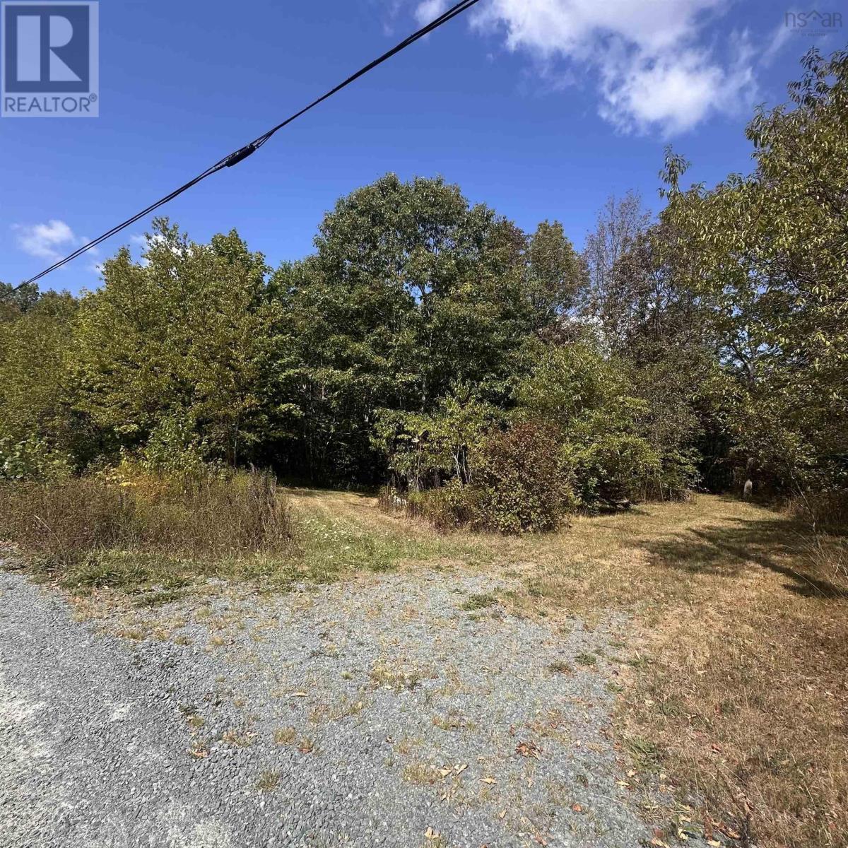 15 Conquerall Rd, Hebbs Cross, NS B4V 0Z6