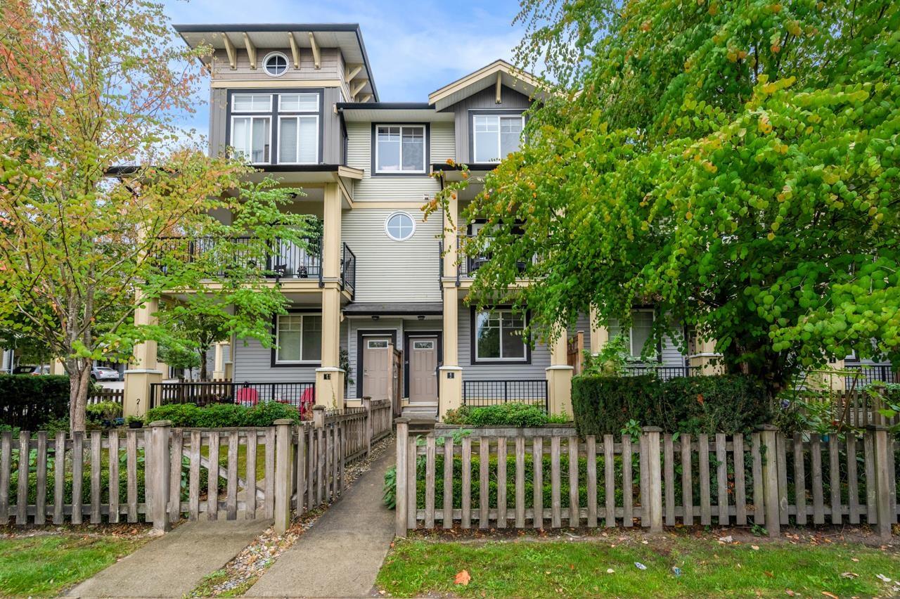 13886 62 Avenue Unit 2, Surrey, BC V3X 0G2