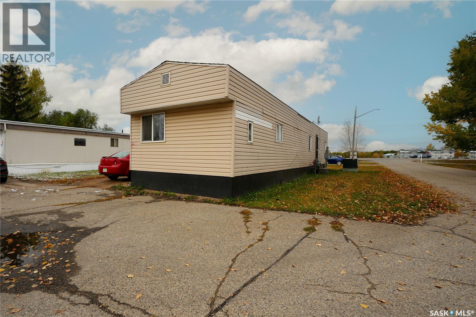 1455 9 Avenue Northeast #b1, Moose Jaw, SK S6J 1C6