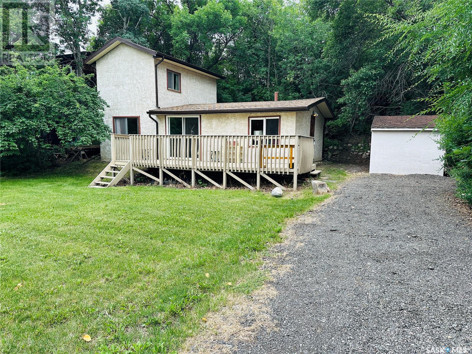 1237 Grand Ave, Buena Vista, SK S2V 1A4