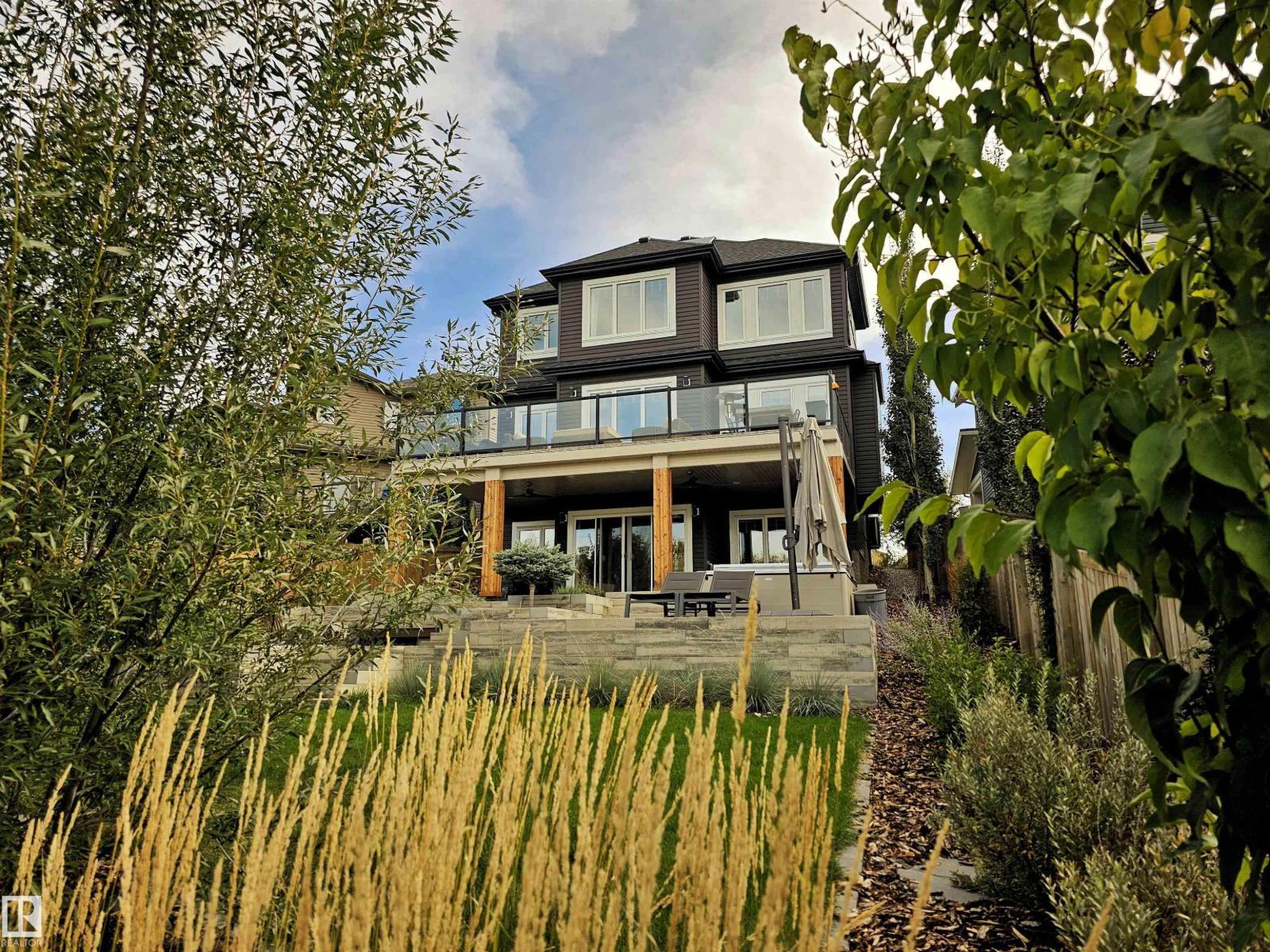 1265 Peregrine Ter NW, Edmonton, AB T5S 0M4