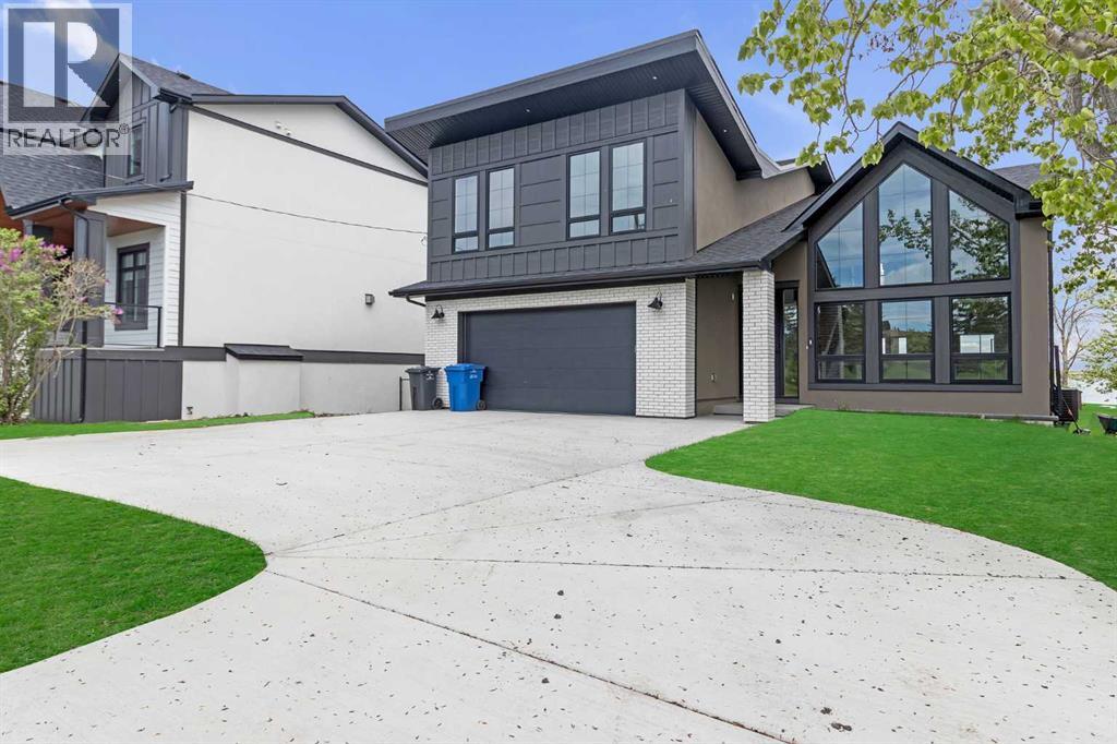 340 W Chestermere Dr, Chestermere, AB T1X 1B2