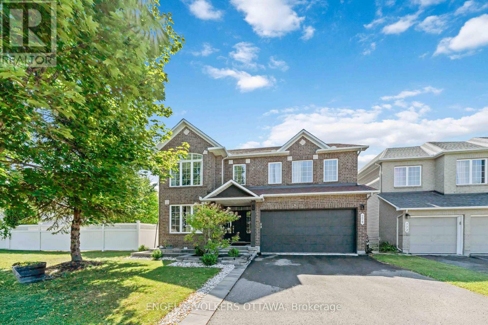 774 Scala Ave, Ottawa, ON K4A 4N9