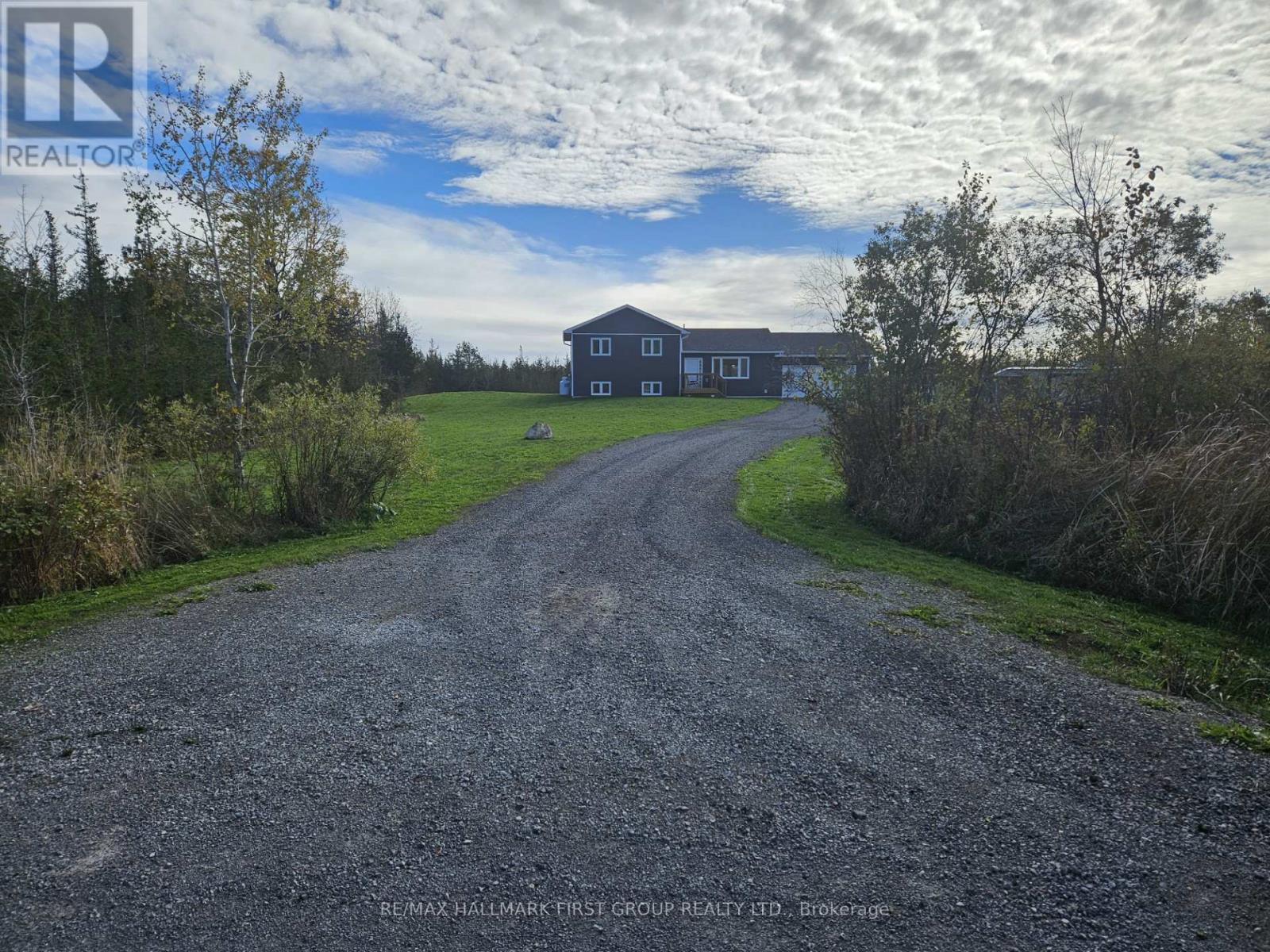 972 Enright Rd, Tyendinaga, ON K0K 3A0
