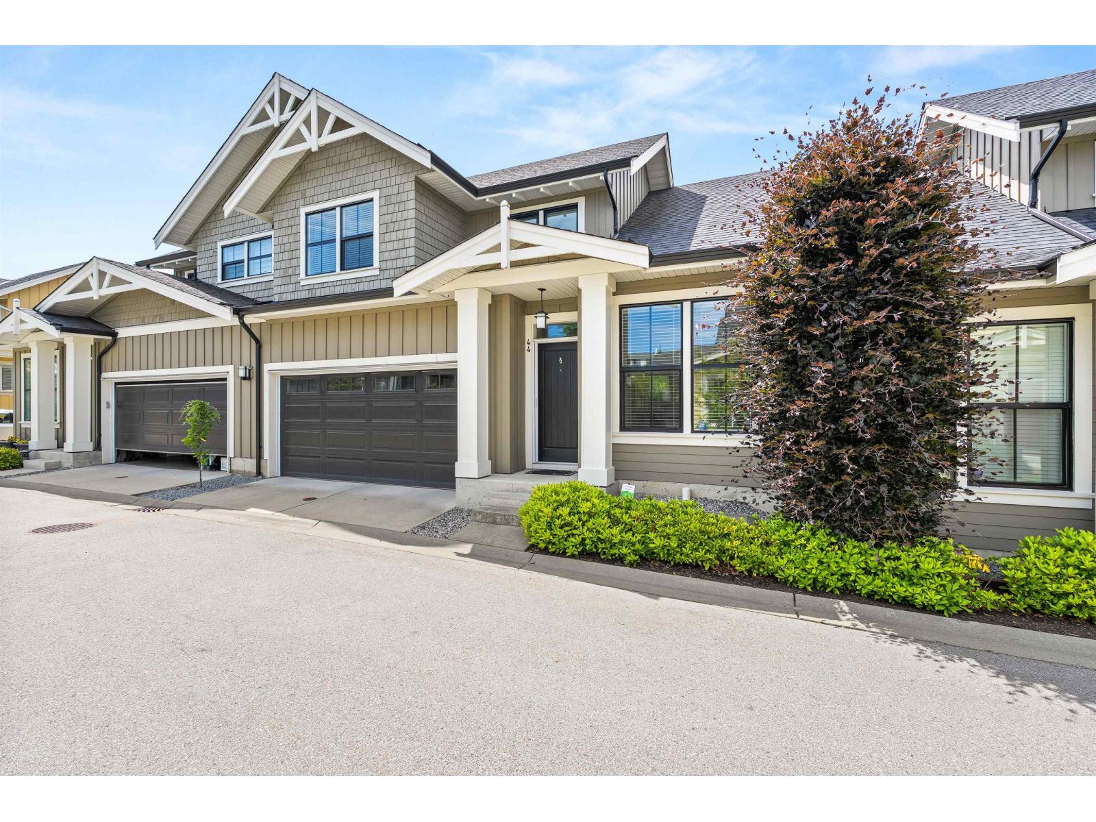 22057 49 Avenue Unit 44, Langley, BC V3A 0J4