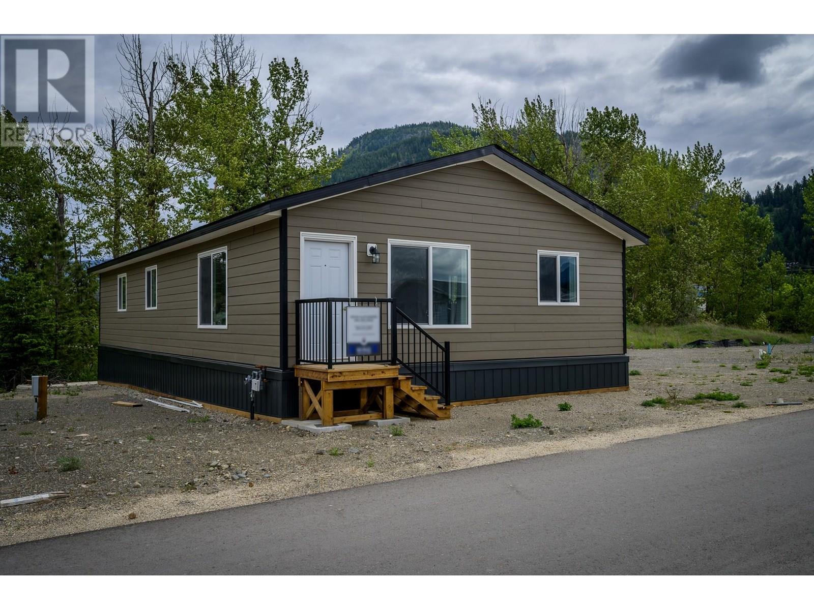 235 Aylmer Road Unit 52, Chase, BC V0E 1M1