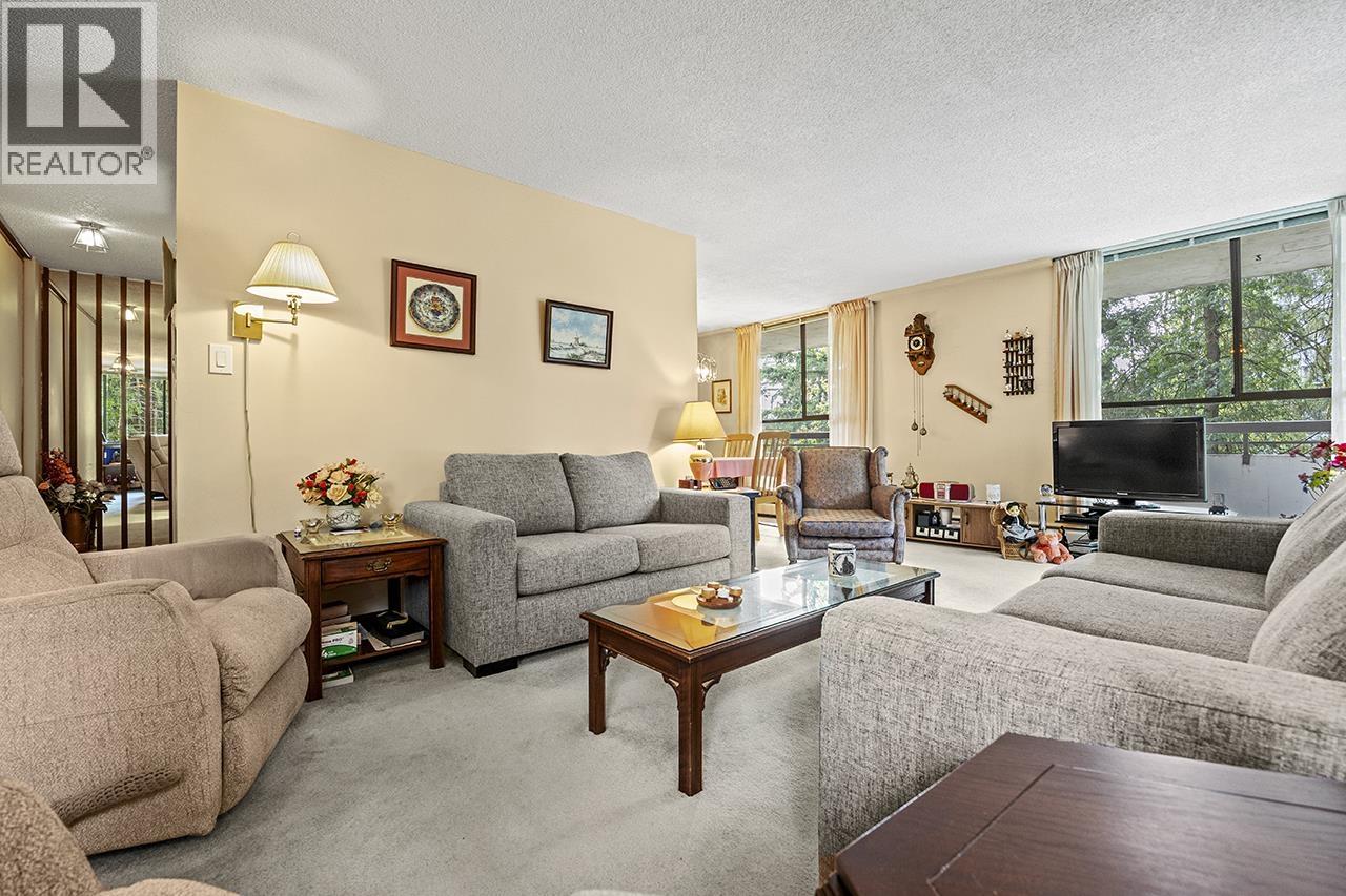 3737 Bartlett Court Unit 404, Burnaby, BC V3J 7E3