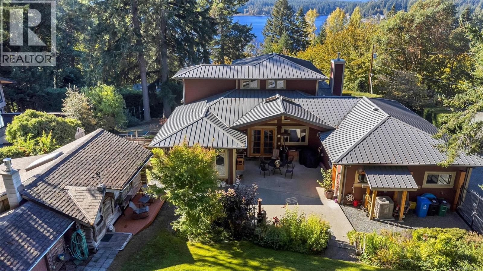 1870 Munsie Rd, Shawnigan Lake, BC V8H 2A8