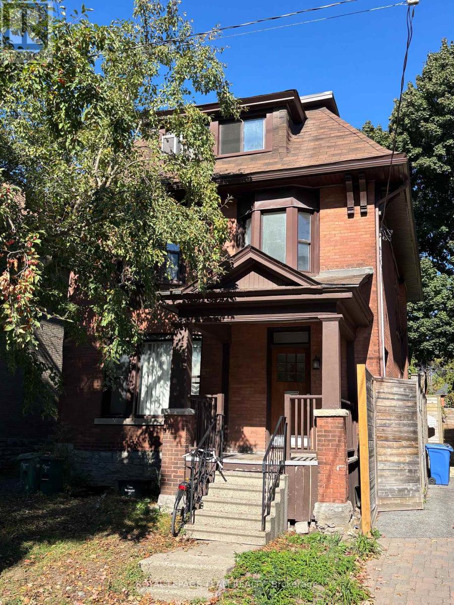 169 Holmwood Ave, Ottawa, ON K1S 2P3