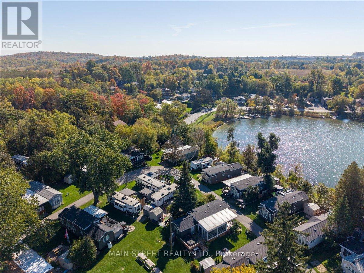 15 Hawaiian Cir, Whitchurch-Stouffville, ON L0G 1E0