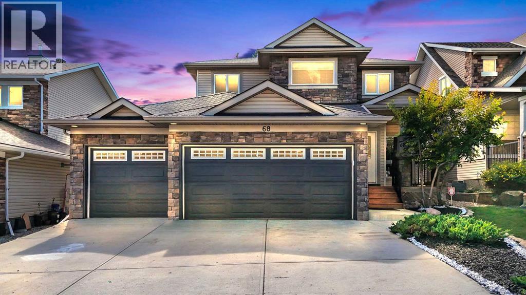 68 Elmont Ct SW, Calgary, AB T3H 5Z8