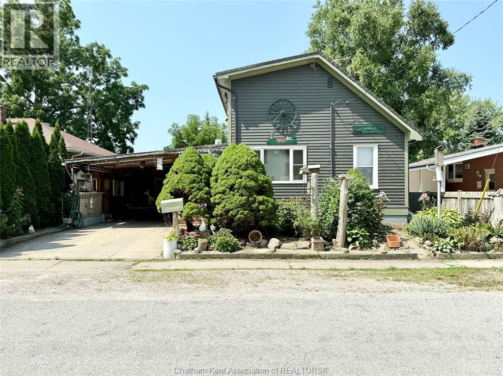 419 Emily St, Wallaceburg, ON N8A 4K4