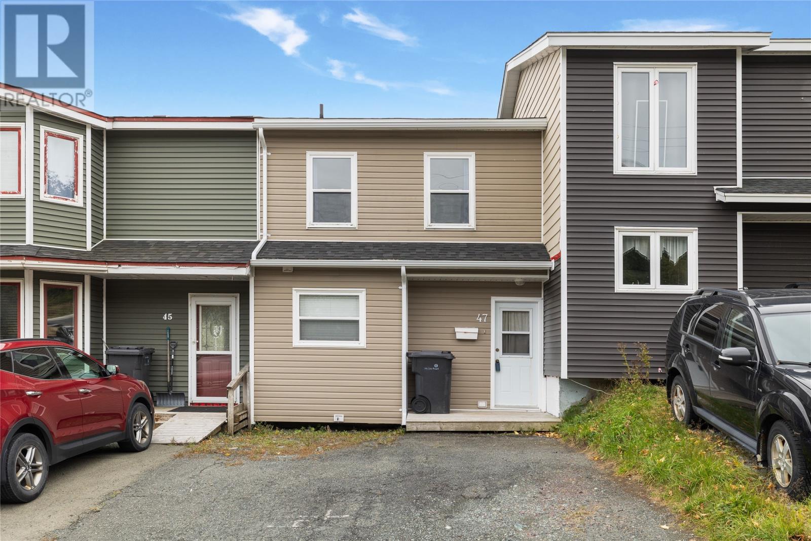 47 Farrell Dr, Mount Pearl, NL A1N 3E9