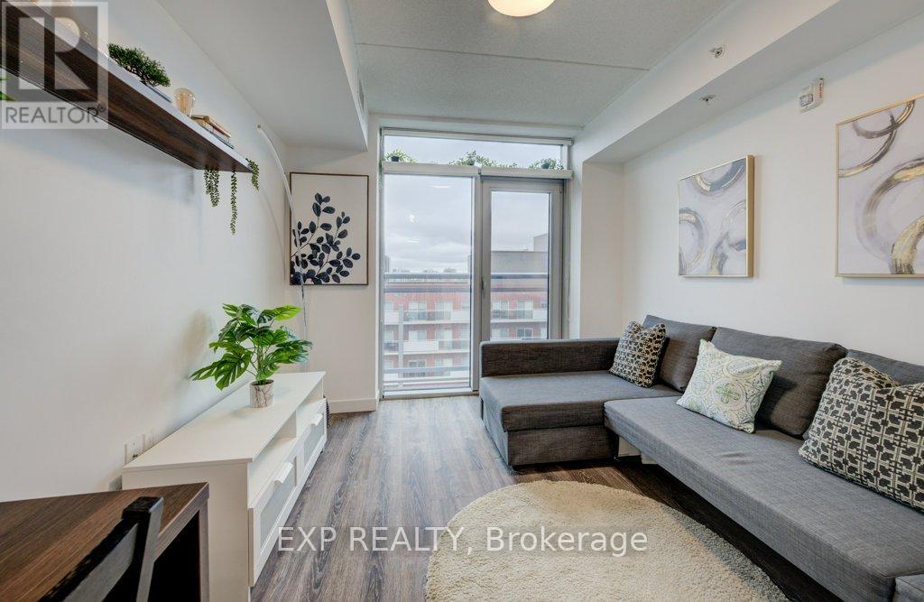 250 Albert St, Waterloo, ON N2L 0H5