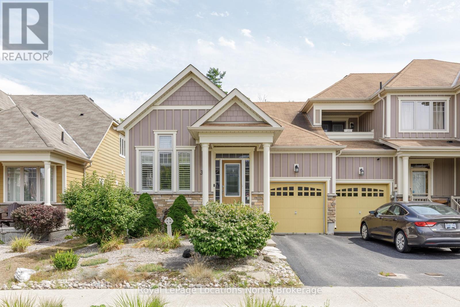 35 Sandy Coast Cres, Wasaga Beach, ON L9Z 2L2