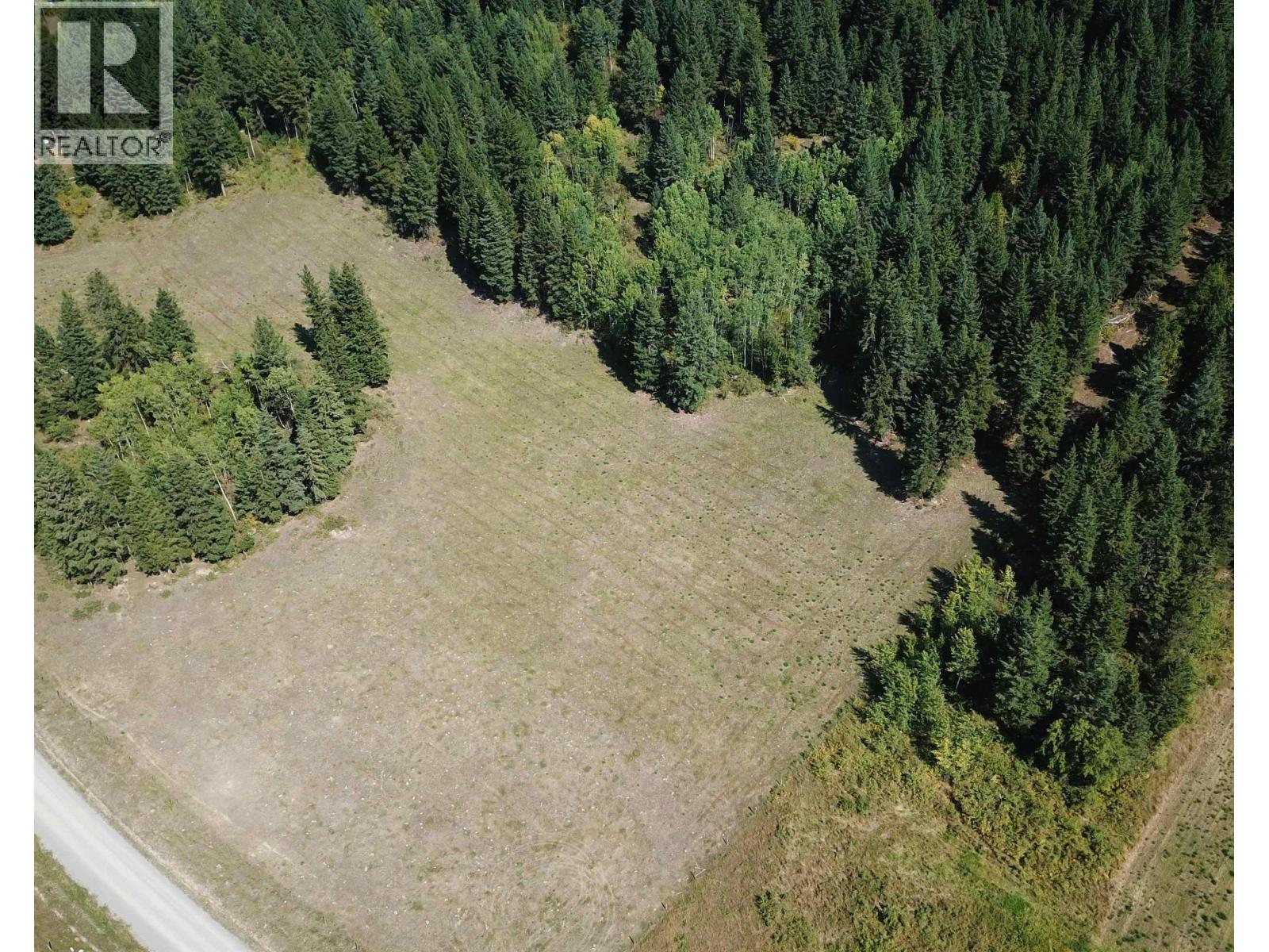 Robertson Road, Mcleese Lake, BC V2G 4Z2