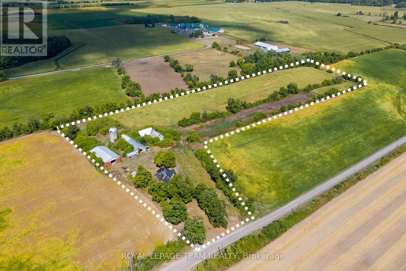 2307 Carsonby Rd W, Ottawa, ON K0A 2T0