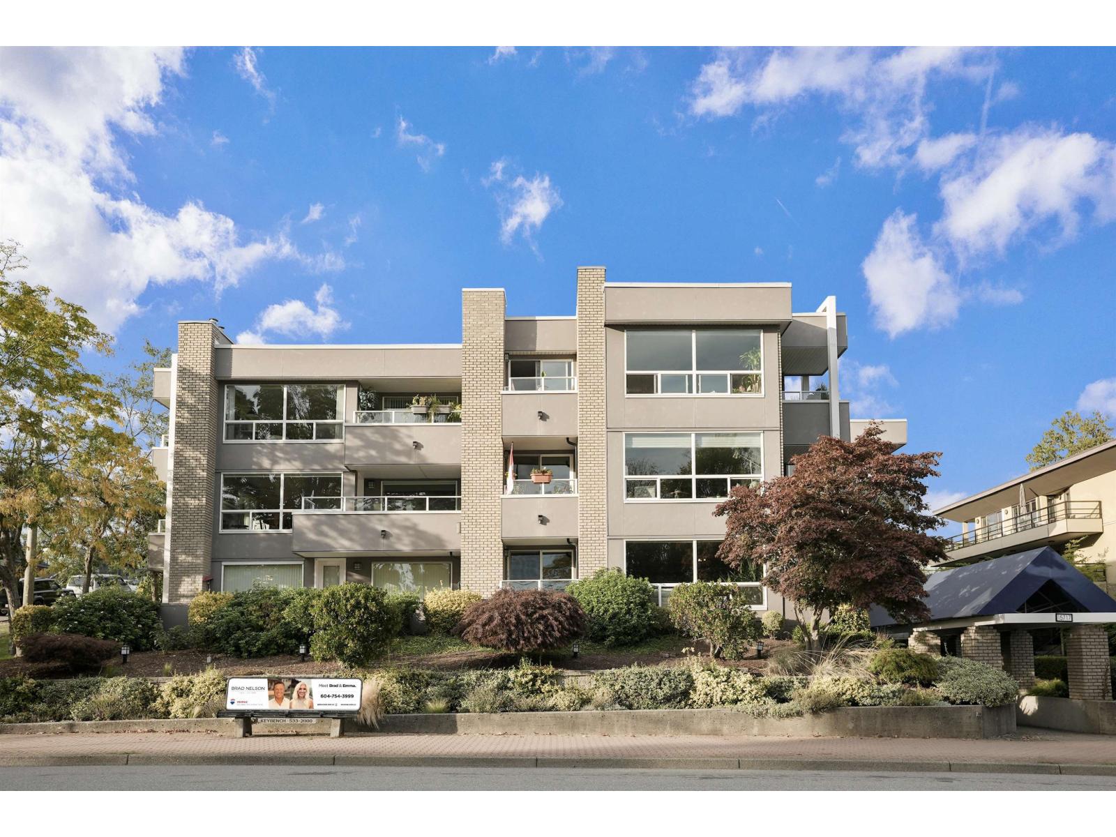 15717 Marine Drive Unit 304, White Rock, BC V4B 1E4