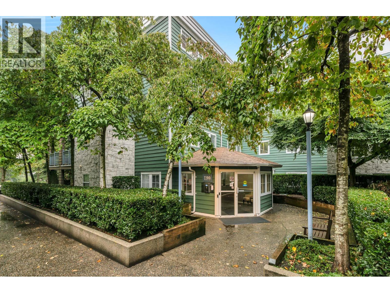 1199 Westwood Street Unit 401, Coquitlam, BC V3B 7P6