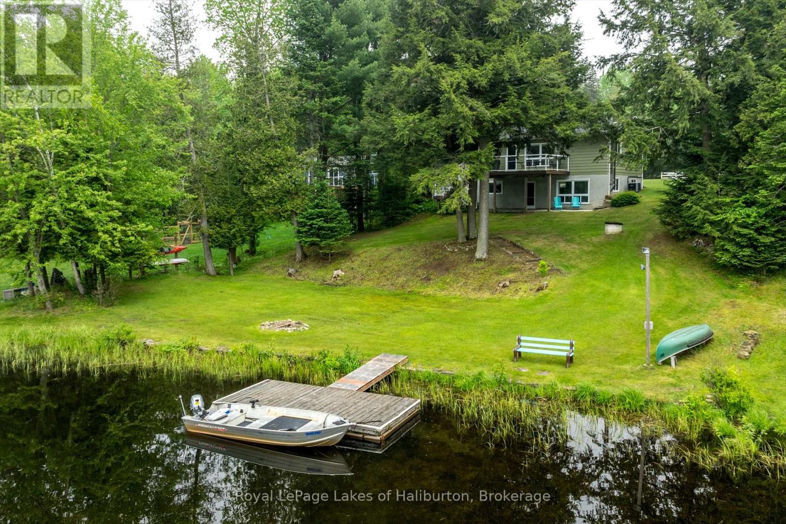 1093 Lamar Dr, Algonquin Highlands, ON K0M 1S0