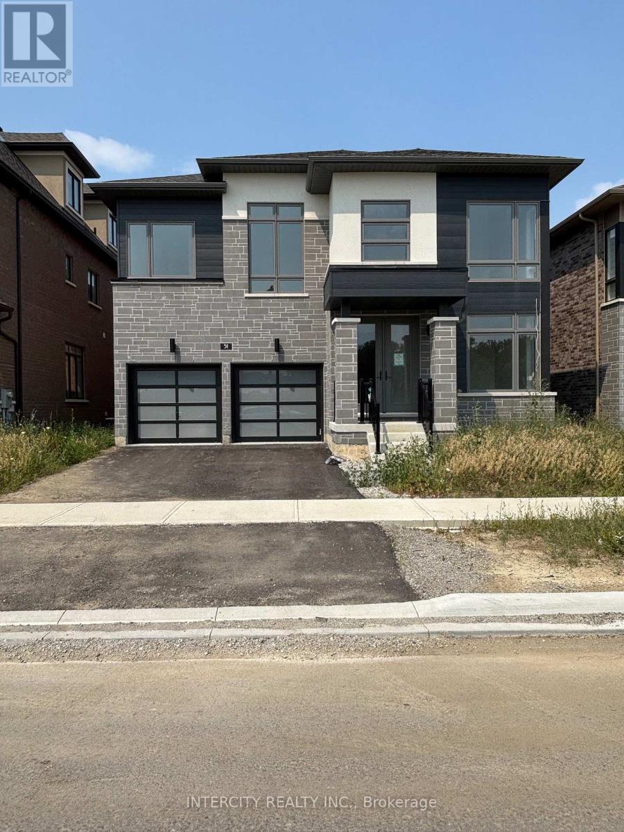 51 Goodview Dr #205 Dr, Brampton Sandringham-wellington North, ON L6R 4C3