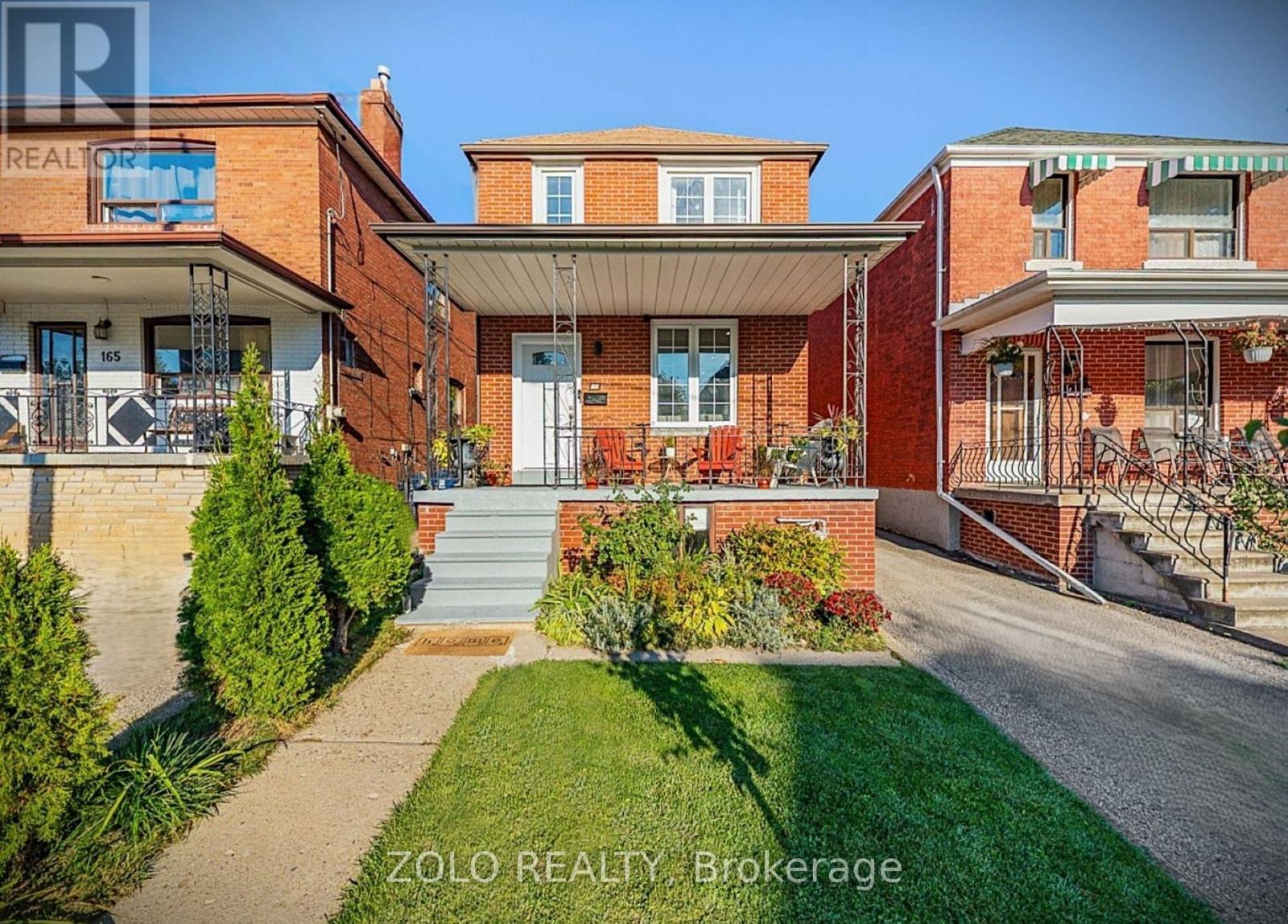 163 Cedric Ave, Toronto, ON M6C 3X7