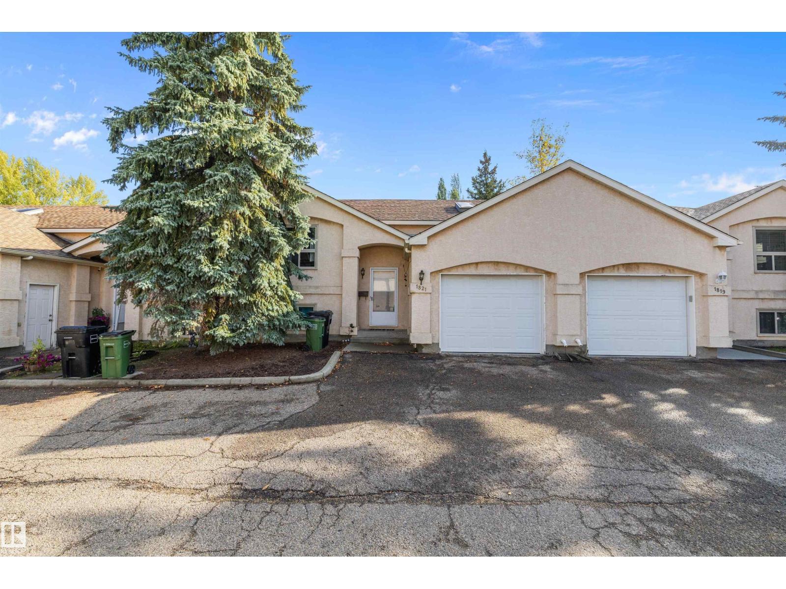 1821 Mill Woods Rd E NW, Edmonton, AB T6L 6K2