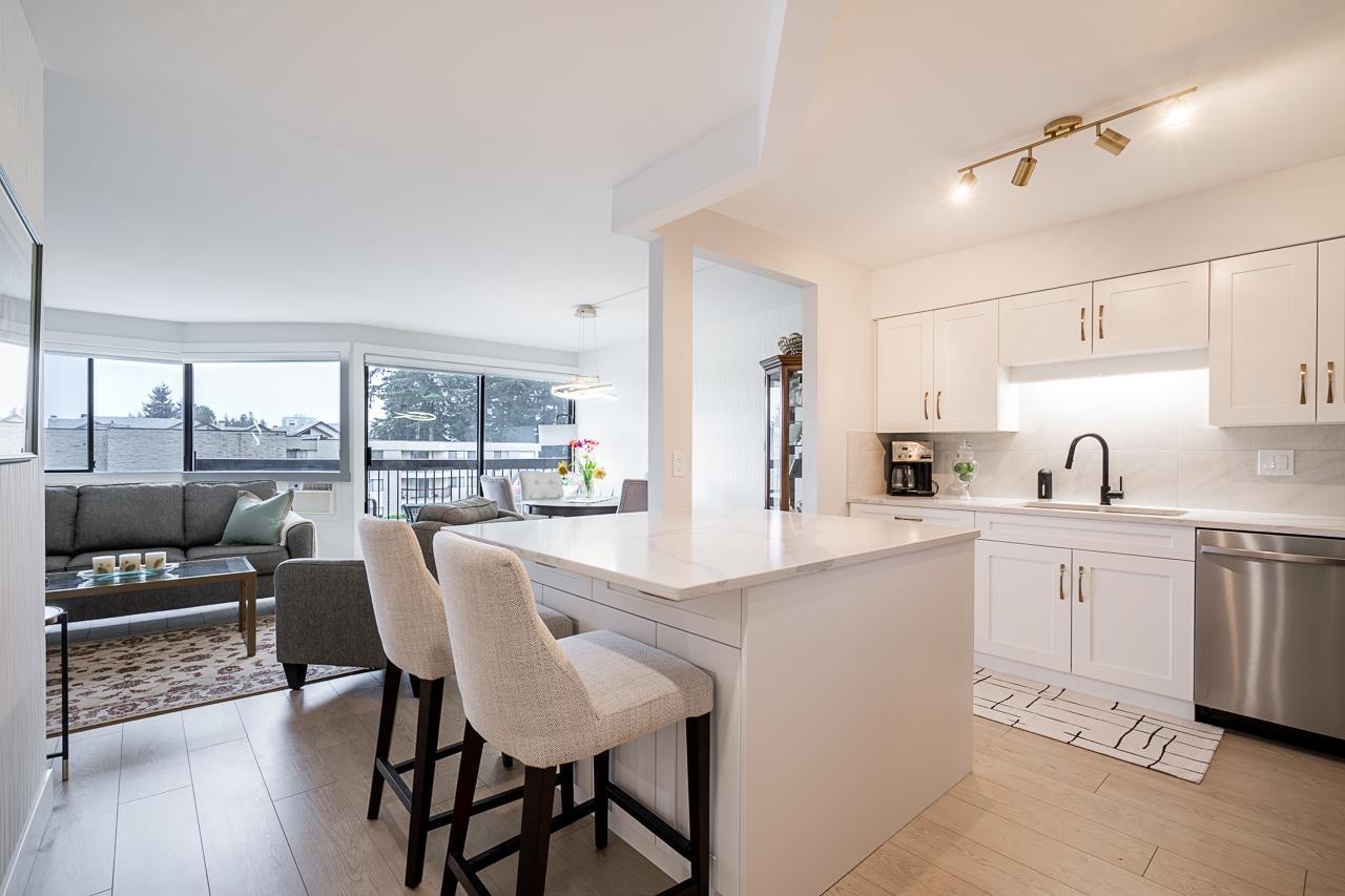 31955 Old Yale Road Unit 301, Abbotsford, BC V2T 4N1