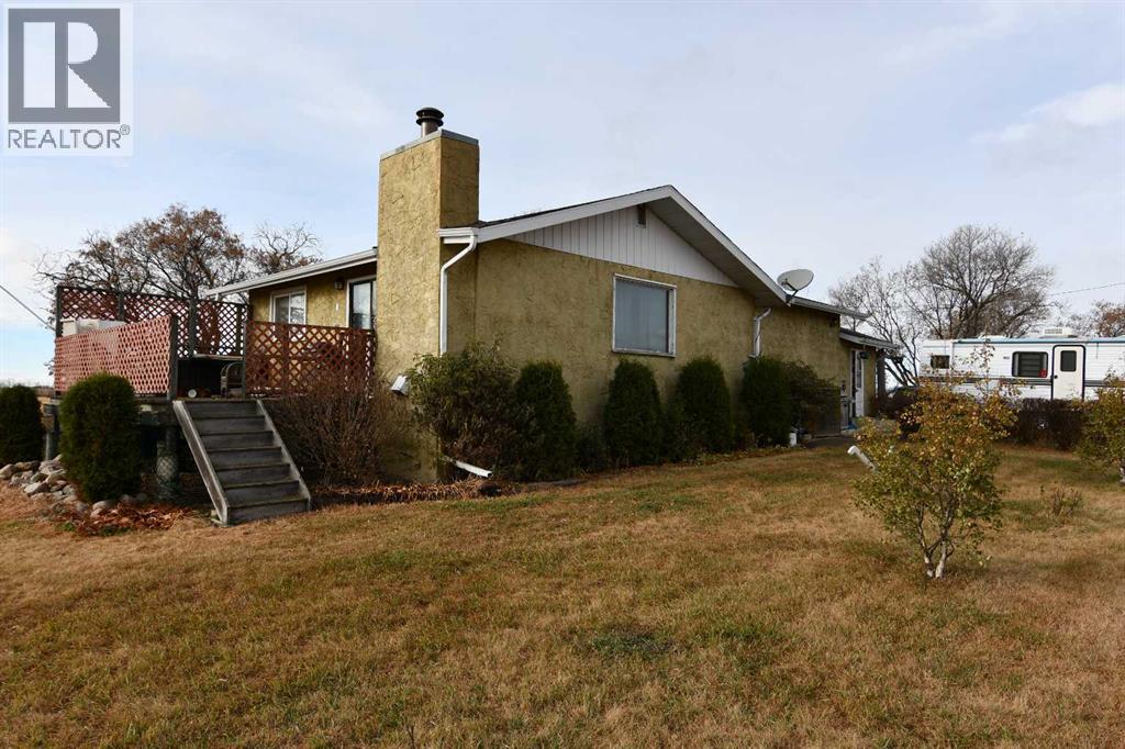 16064 Township Road 444, Rural Flagstaff County, AB T0B 1A0