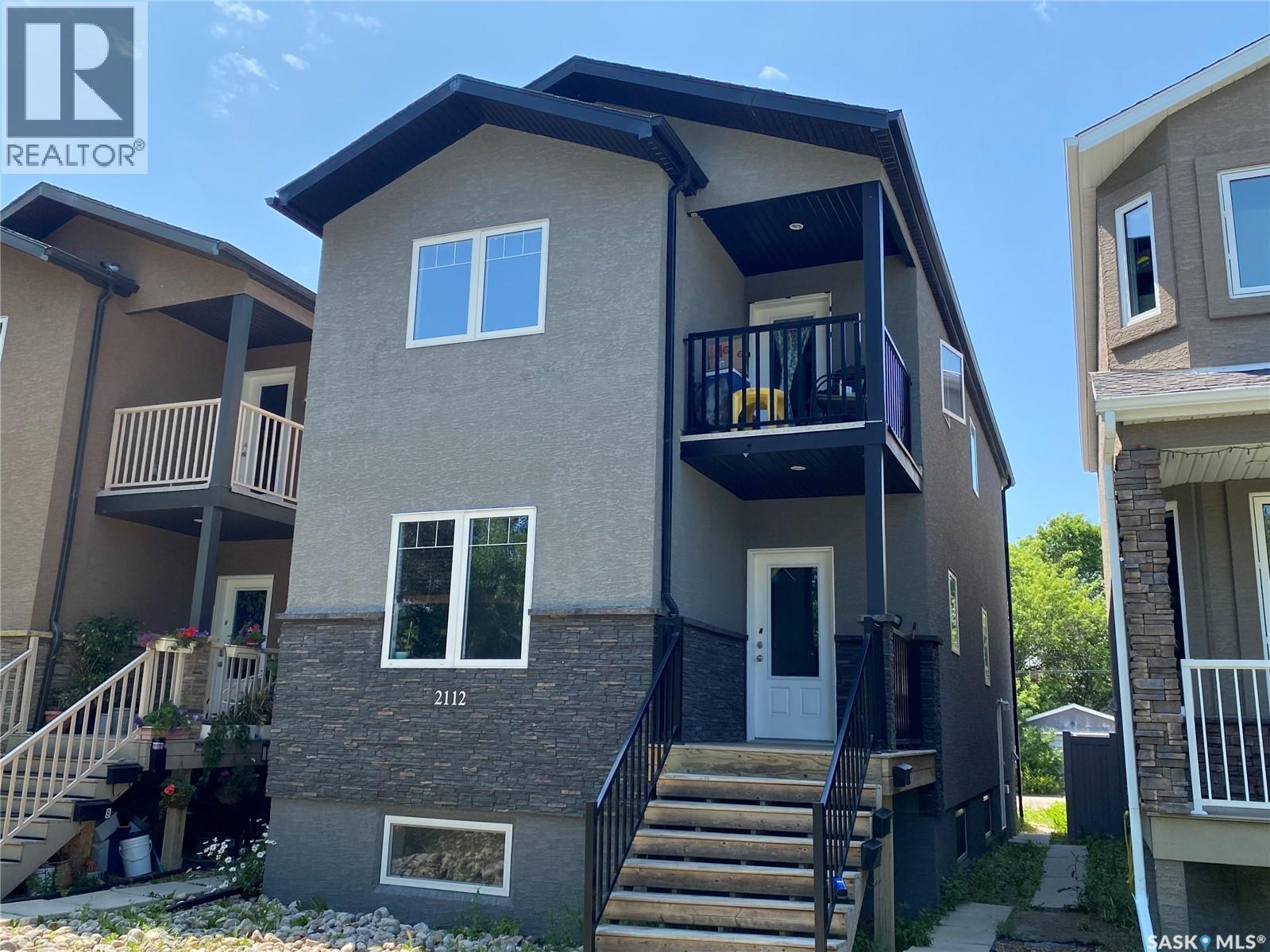 2112 Princess St, Regina, SK S4T 3Z6