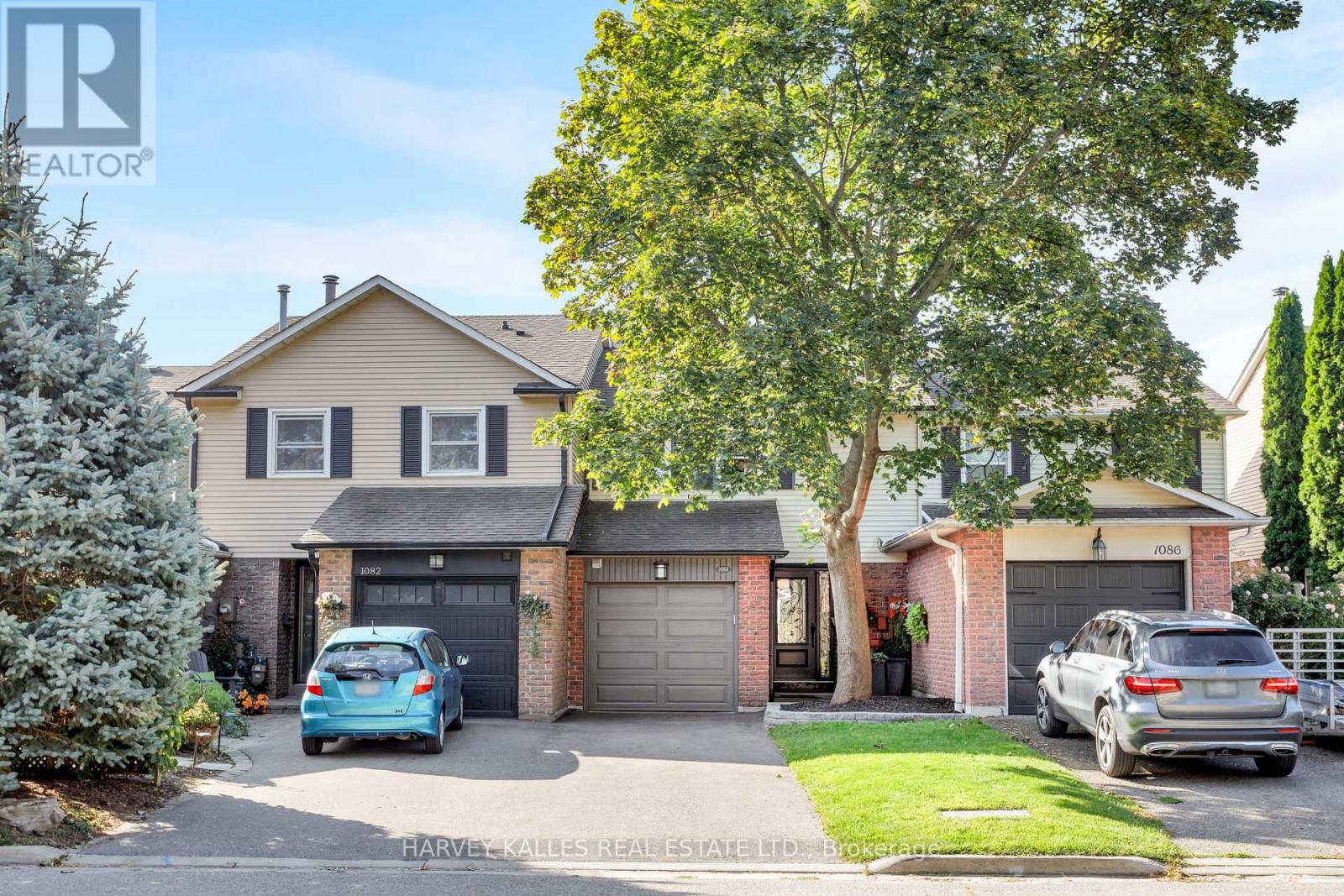 1084 Bordeaux Ct, Mississauga, ON L5H 4B4