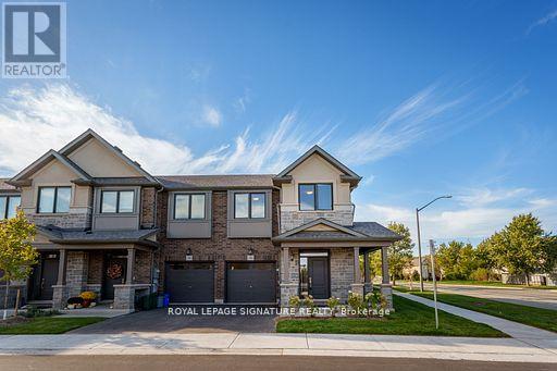 1 2184 Postmaster Dr W, Oakville, ON L6M 4E6