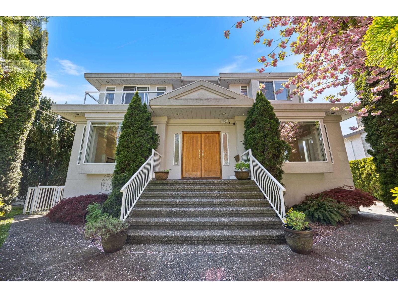 4080 Brandon St, Burnaby, BC V5G 2P8