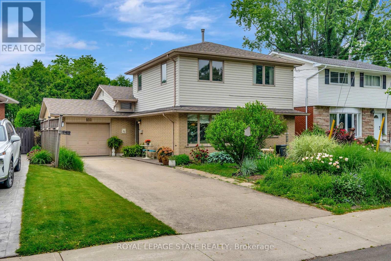 152 San Pedro Dr, Hamilton, ON L9C 2C8