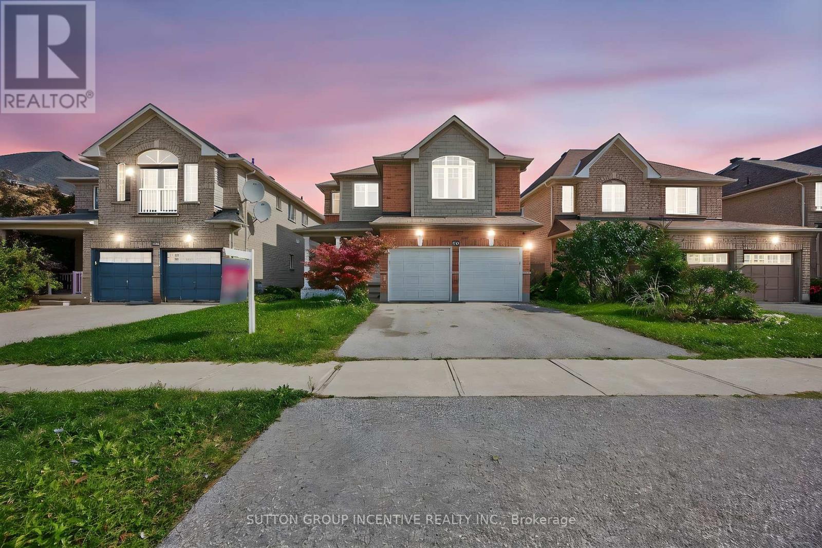 50 Tudor Cres, Barrie, ON L4M 0A7