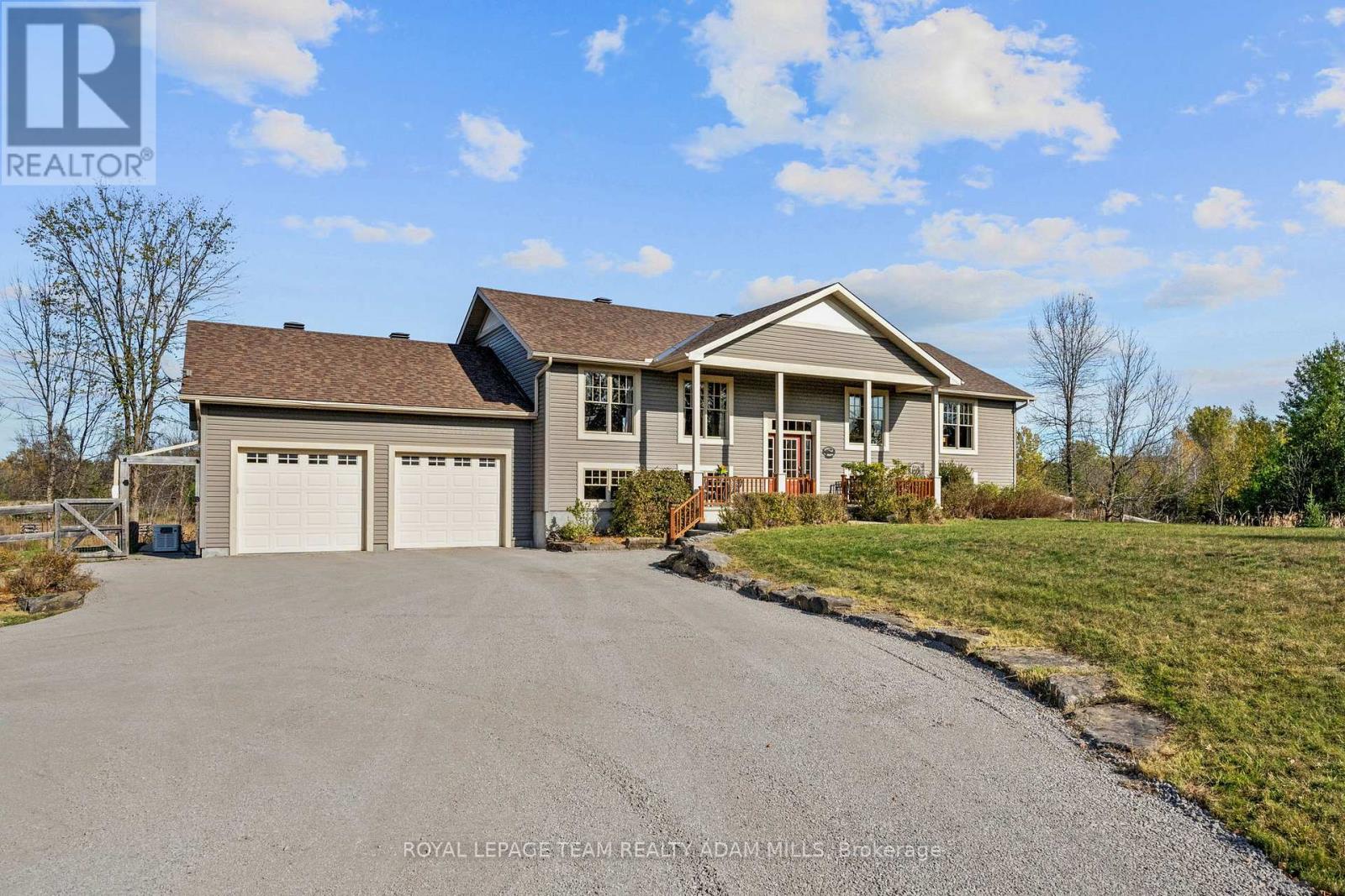 213 Wagon Dr, Ottawa, ON K0A 1T0