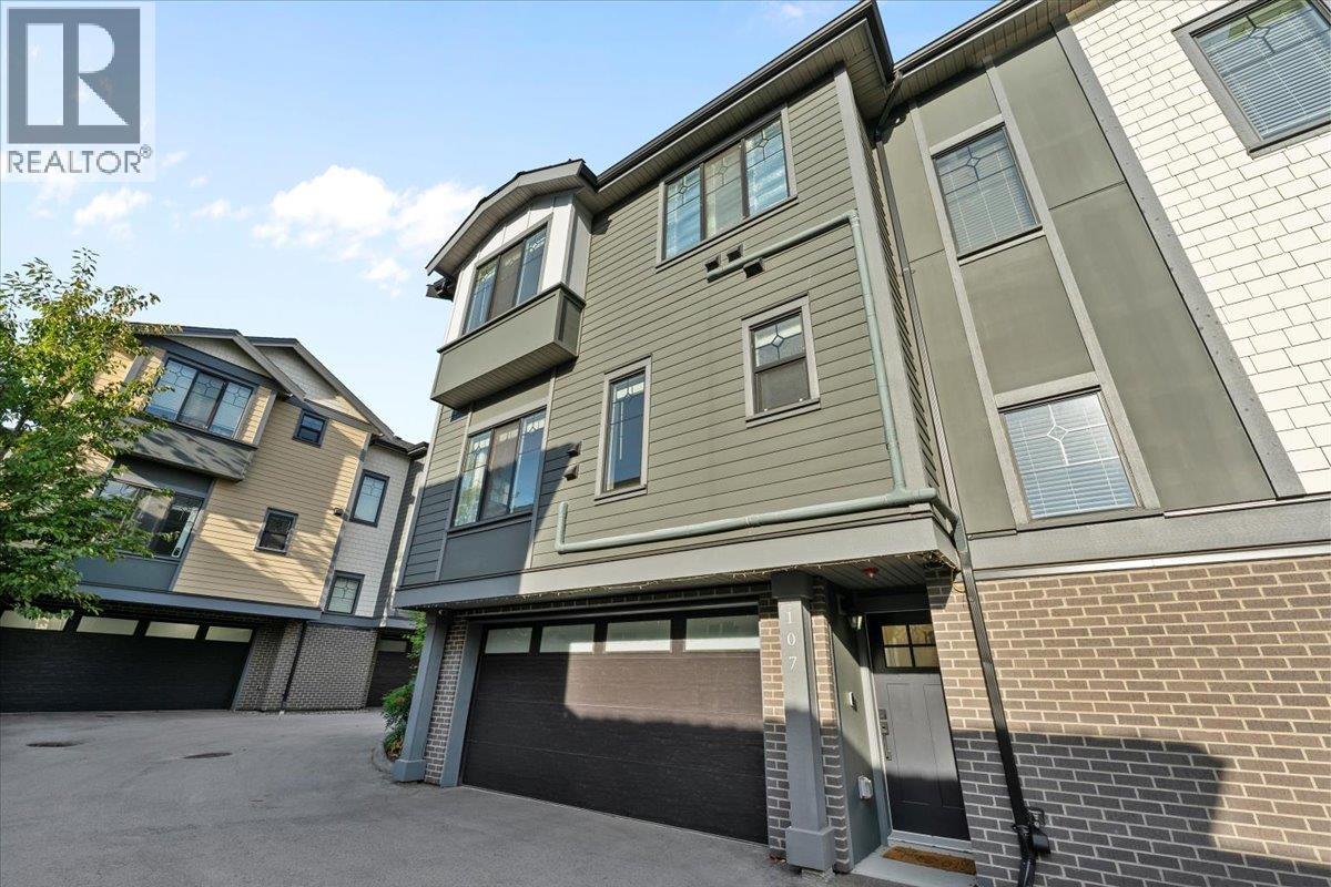 258 Hart Street Unit 107, Coquitlam, BC V3K 1R4