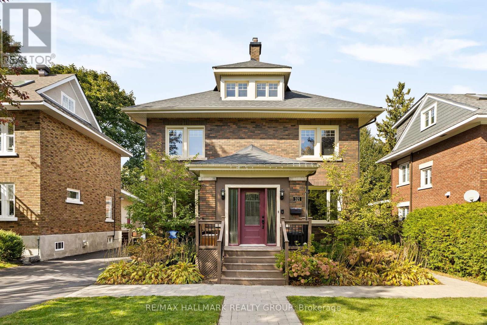 321 Clemow Ave, Ottawa, ON K1S 2B7