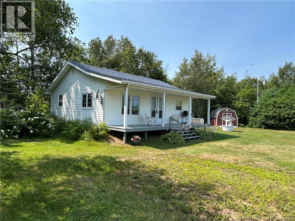 41 Allee Borgitte, Beaubassin East, NB E4N 1A3