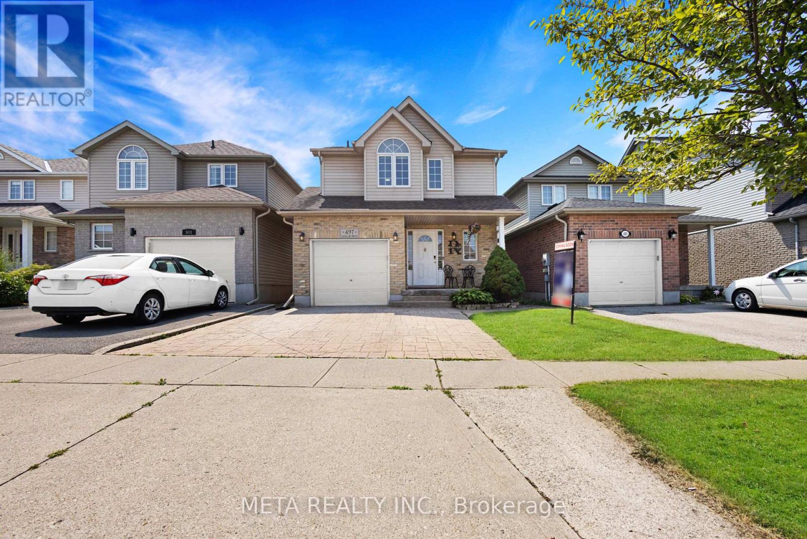 497 Langlaw Dr E, Cambridge, ON N1P 1H8
