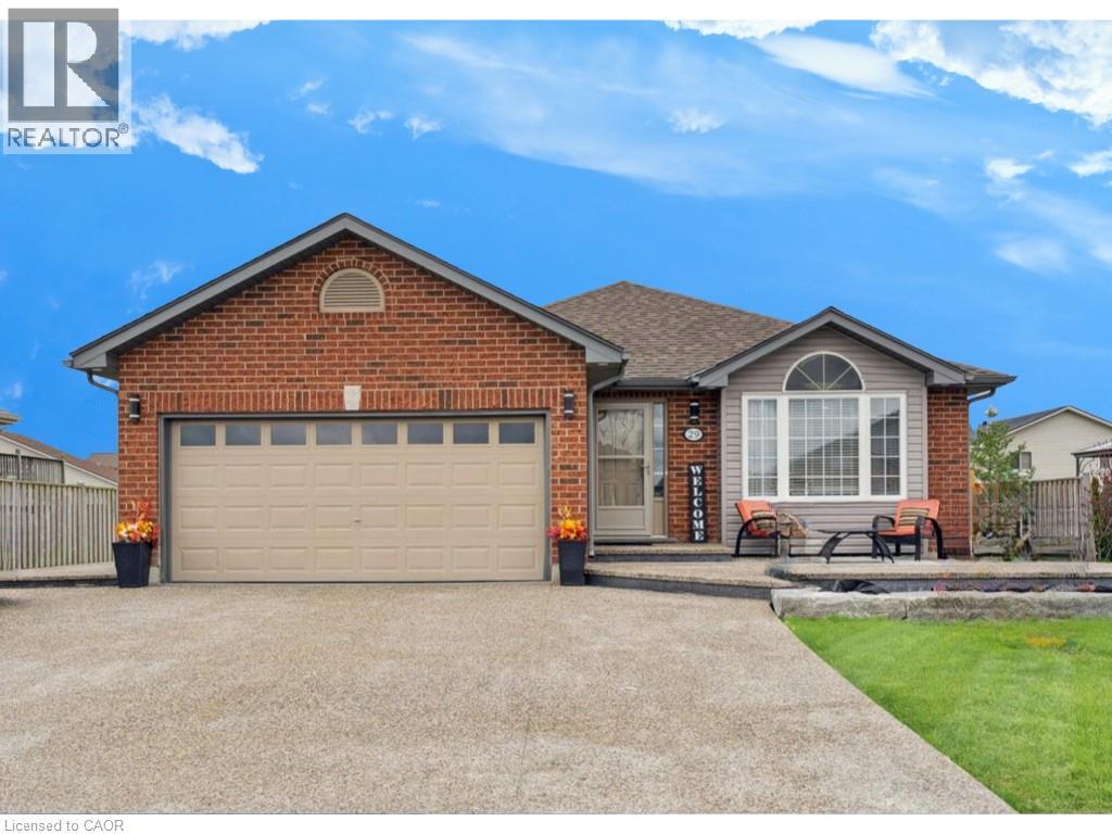 29 Mapleview Dr, Hagersville, ON N0A 1H0