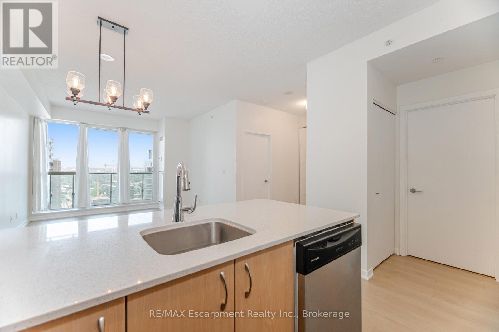 2301 150 East Liberty St, Toronto, ON M6K 3R5